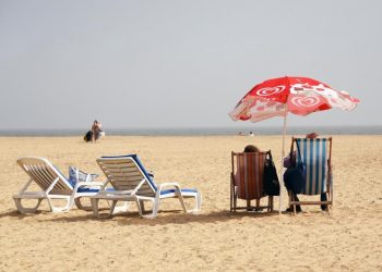 Met Office and UKHSA issue heat health warning for Norfolk