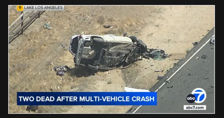 Fatal crash in Lake Los Angeles leaves 2 dead, 1 in critical condition