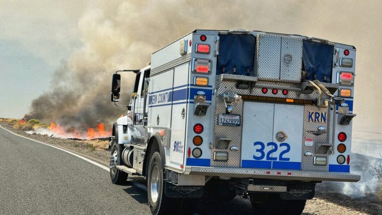Fire closes Highway 58 in Mojave; hazardous materials burn